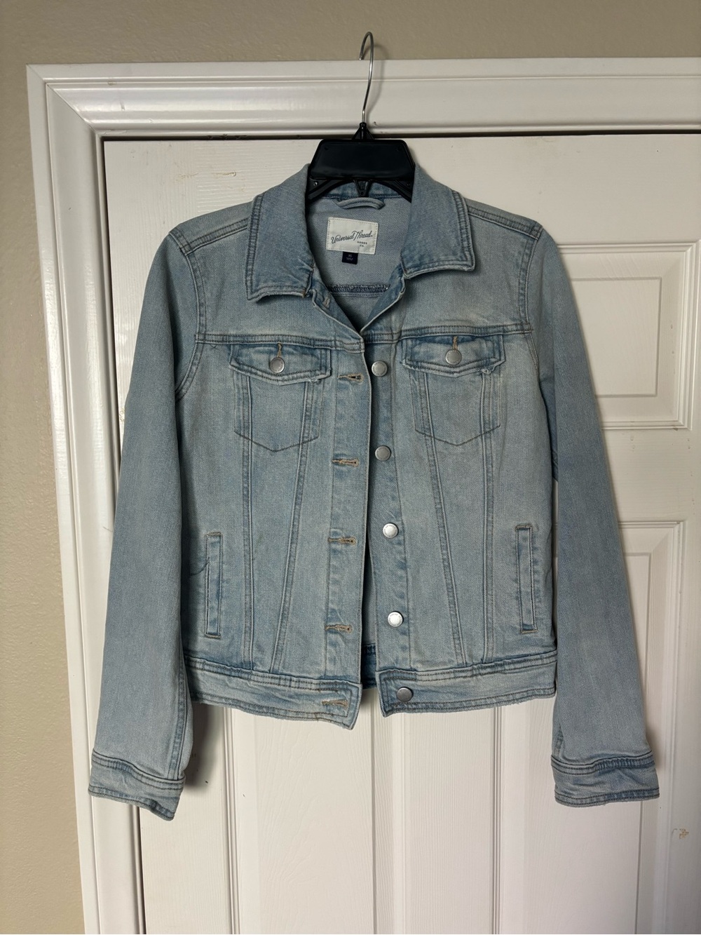 Universal Thread Light Blue Denim Jacket